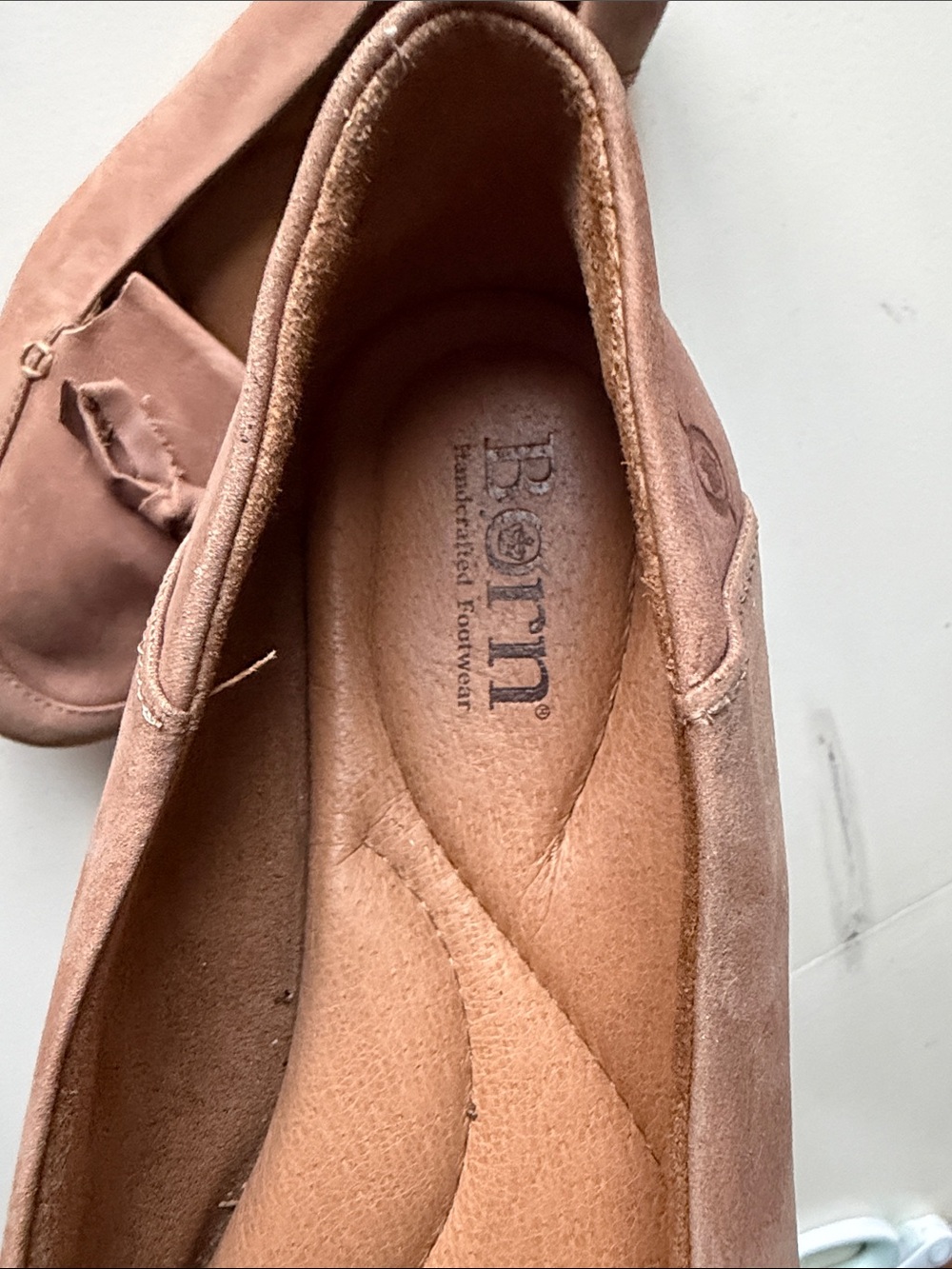 Born slip on flats - Picture 2 of 10